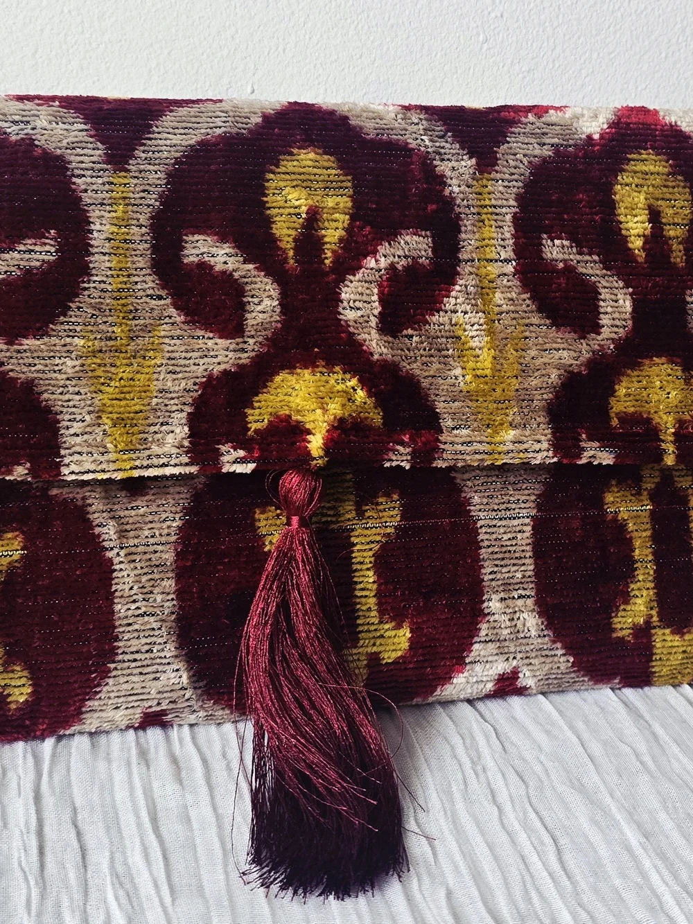 Uzbek SILK VELVET ALO BAHMAL Red Patterned Tassel Fold-Over Clutch